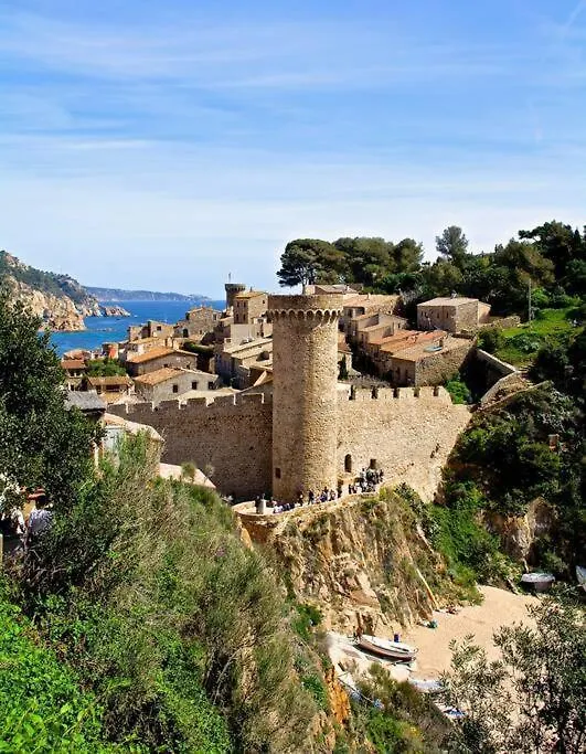 Can Senio 1 Tossa de Mar 0*,
